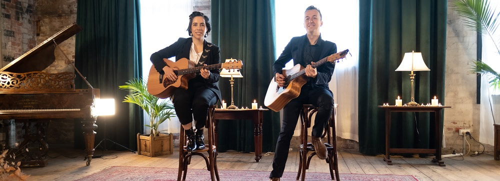 Brendelle Acoustic Duo